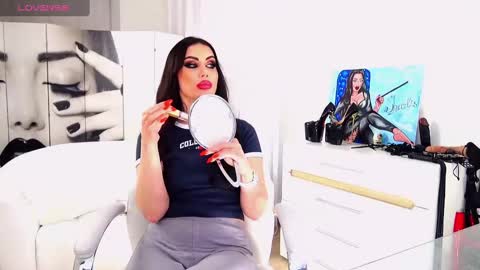 SherlisMoon  online show from February 3, 2025, 7:51 am