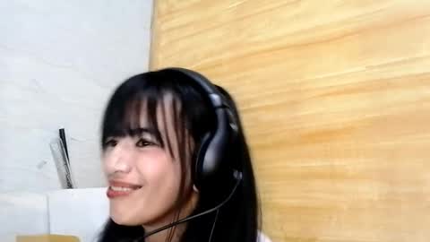 Kimbery online show from May 3, 2026, 1:28 pm