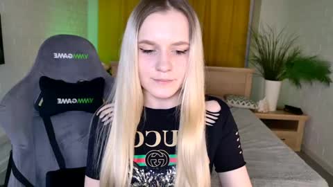 Sweet Sherri online show from April 24, 2026, 6:16 am