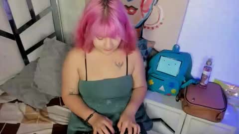 sherry_boomm online show from April 15, 2026, 9:26 pm