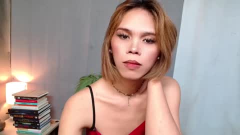 Snapshot of shes_notme chatting on January 17, 2026, 10:46 pm Lana But you can spell it backwards online show from January 17, 2026, 10:46 pm