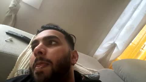 shida109 online show from April 3, 2026, 5:22 pm