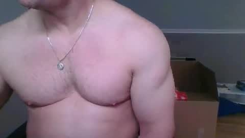 shines08092 online show from May 14, 2026, 8:48 pm