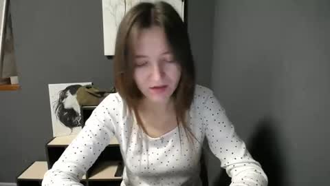 Jesica online show from March 3, 2026, 7:25 am