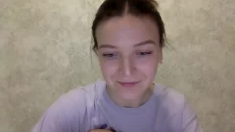 Jesica online show from April 23, 2026, 8:44 pm