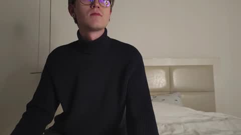 Snapshot of shirizo chatting on March 15, 2026, 8:48 pm Matthew online show from March 15, 2026, 8:48 pm