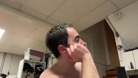 shirtlesshunk15 online show from March 14, 2026, 1:01 am