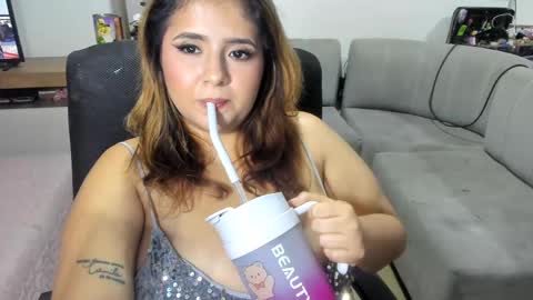 Shofia Beltran online show from February 27, 2025, 11:15 pm