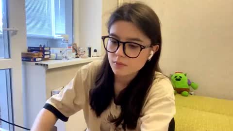 Snapshot of shontagrabowski chatting on June 16, 2026, 2:30 pm Marie online show from June 16, 2026, 2:30 pm
