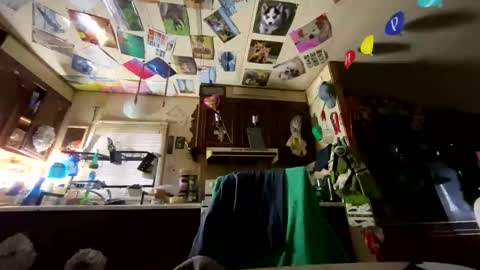 shorty920505 online show from November 6, 2025, 5:47 pm