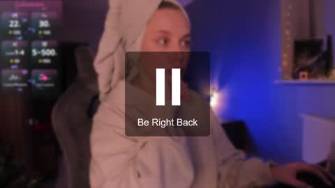 Snapshot of shorty_di chatting on December 10, 2024, 8:05 pm Diana online show from December 10, 2024, 8:05 pm