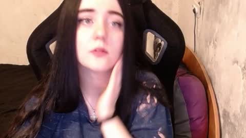 Snapshot of show_for_you chatting on January 7, 2025, 1:24 pm show_for_you online show from January 7, 2025, 1:24 pm