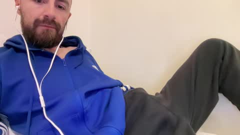 show_jizzness online show from February 18, 2025, 6:04 pm