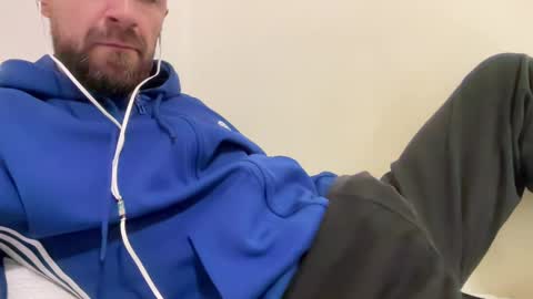 show_jizzness online show from February 25, 2025, 8:51 pm