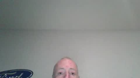 Snapshot of showuthed chatting on June 3, 2026, 9:31 pm showuthed online show from June 3, 2026, 9:31 pm