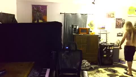 shredmancer online show from April 28, 2026, 2:38 am