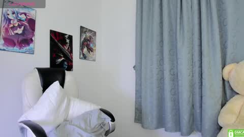 Nahomy online show from February 6, 2025, 5:35 am