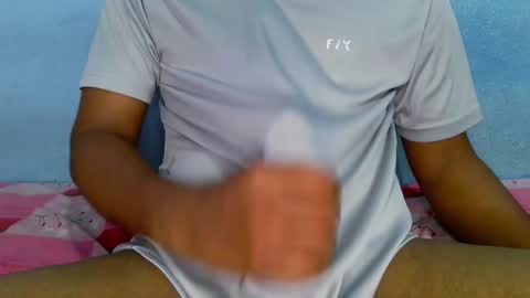 shyeyes online show from December 6, 2024, 3:22 pm