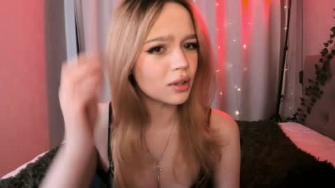 Megan 3 online show from March 26, 2026, 8:58 pm