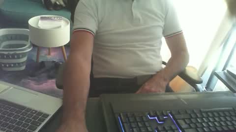 Snapshot of shyfrenchcock chatting on June 1, 2026, 12:29 pm shyfrenchcock online show from June 1, 2026, 12:29 pm