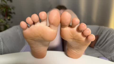 Amelia online show from January 16, 2025, 9:51 pm