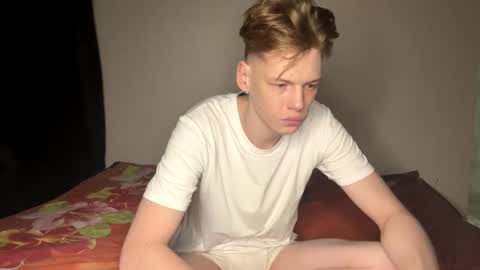 Tom and Betty online show from December 22, 2024, 7:52 pm