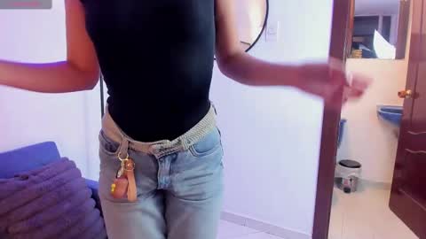 Sia online show from November 4, 2025, 7:57 pm