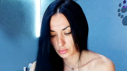 Snapshot of siaconna chatting on July 4, 2026, 7:58 am Siaconna online show from July 4, 2026, 7:58 am