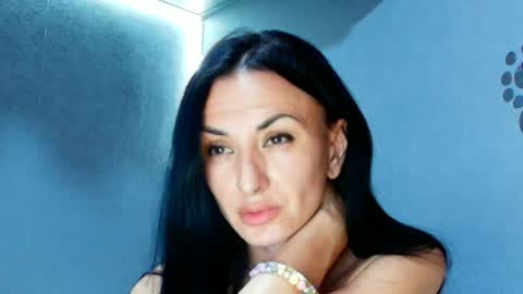 Snapshot of siaconna chatting on July 5, 2026, 9:05 am Siaconna online show from July 5, 2026, 9:05 am