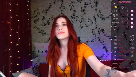 Snapshot of sidny_blush chatting on December 4, 2024, 5:38 am Sidny online show from December 4, 2024, 5:38 am
