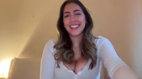 Snapshot of sieena chatting on October 21, 2025, 8:42 pm Siena online show from October 21, 2025, 8:42 pm