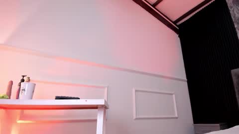 Siena Rosewood online show from February 6, 2026, 3:55 am