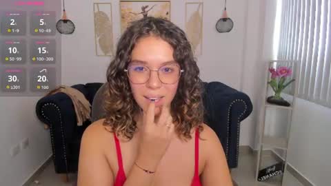 siiena online show from June 16, 2026, 7:27 pm