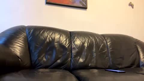 R online show from February 4, 2026, 7:14 am