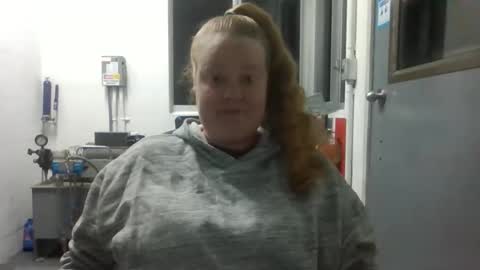 Snapshot of sierra_bby chatting on January 17, 2026, 10:42 am sierra_bby online show from January 17, 2026, 10:42 am