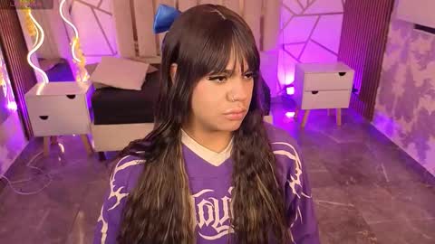 Siiam Tay online show from February 18, 2026, 3:24 am