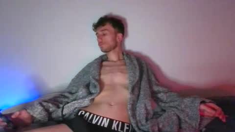 siiimon777 online show from March 21, 2026, 8:19 am