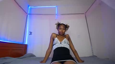 silent_lovie online show from March 15, 2026, 9:04 am