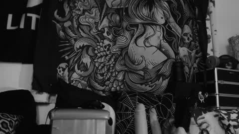 Allmylinkssilentmary666 online show from April 3, 2026, 2:37 pm