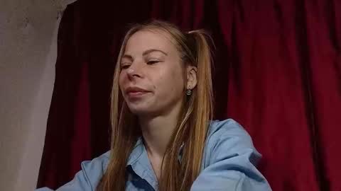 JULIANA online show from March 19, 2026, 8:13 pm