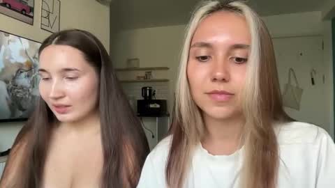 You fav Miss Si online show from March 22, 2026, 10:18 am