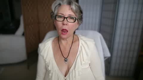 Snapshot of silky_petra2 chatting on July 2, 2026, 8:26 pm petra daniels online show from July 2, 2026, 8:26 pm