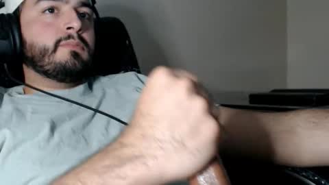 Alvaro online show from October 25, 2025, 5:48 am