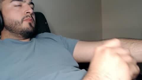 Alvaro online show from July 25, 2026, 4:21 am