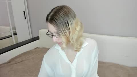 Kate online show from February 26, 2026, 6:07 pm