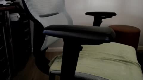 notyourdaddy online show from September 10, 2025, 9:59 pm