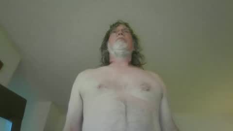 Snapshot of silverfunfox chatting on February 23, 2026, 3:42 pm silverfunfox online show from February 23, 2026, 3:42 pm