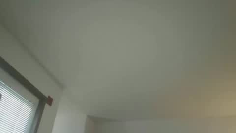 silverfunfox online show from March 29, 2026, 8:42 pm