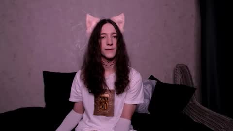 silvermuse online show from October 30, 2025, 11:16 pm