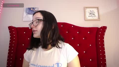 silvia_ls online show from January 6, 2025, 9:22 pm